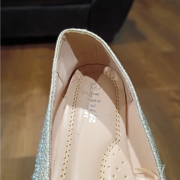 Girls Size 2 Sparkle Flats Bundle ✨ Sequins & Glitter | 2 Pairs for 1 Price - Picture 5 of 6